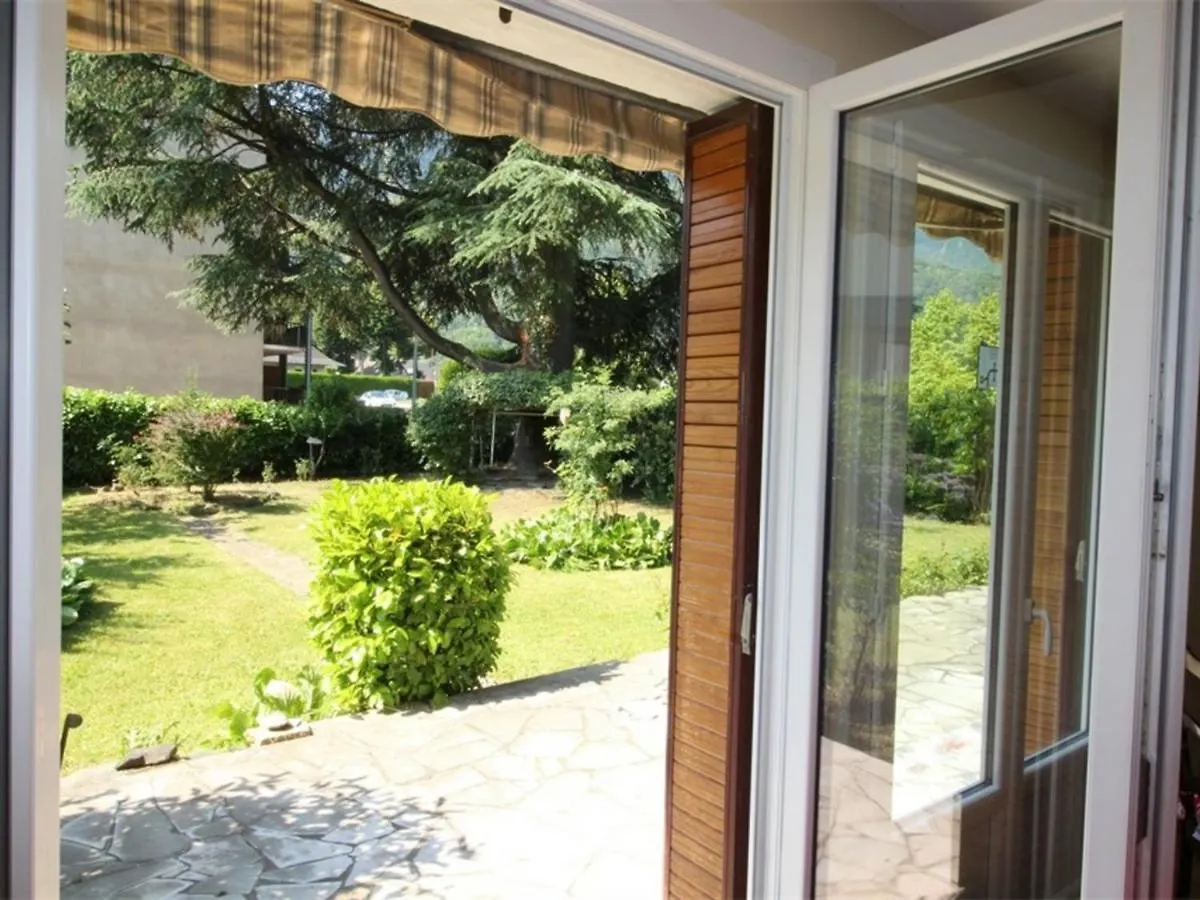 アパート Appartement Spacieux 6 Pers. Avec Jardin, Terrasse Et Cheminee A Bagneres-De-Luchon - Fr-1-313-177